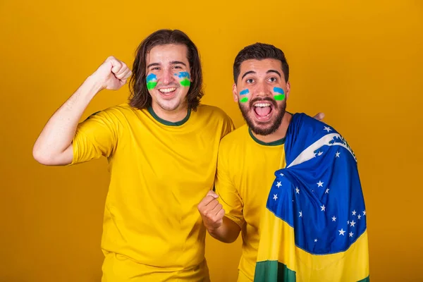Amigos Brasileños Latinoamericanos Diversidad Aplausos Brasil Copa Del Mundo 2022 — Foto de Stock
