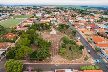 Brodowski, So Paulo, Brezilya - Haziran 2022: Brodowski şehrinin hava görüntüsü