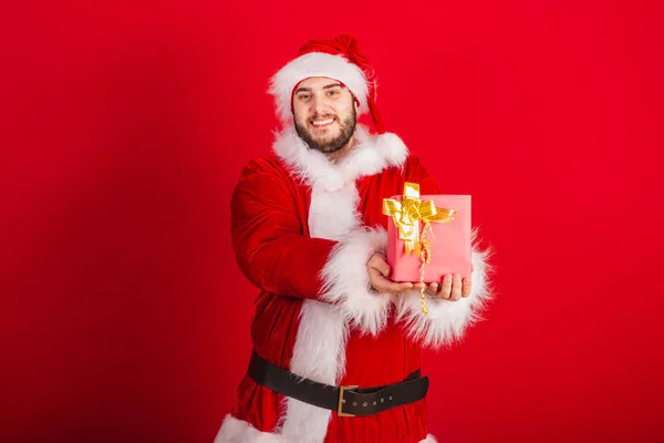 Кавказький Бразильський Чоловік Одягнений Різдвяний Одяг Санта Клаус Маючи Червоний — стокове фото