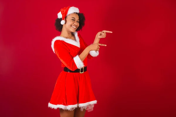 Krásná Černá Brazilská Žena Oblečená Jako Santa Claus Mama Claus — Stock fotografie
