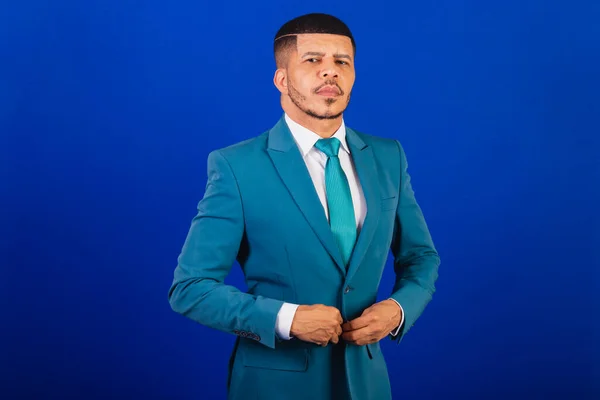 Brazilian Black Man Dressed Suit Blue Tie Business Man Fixing — Stock Photo, Image