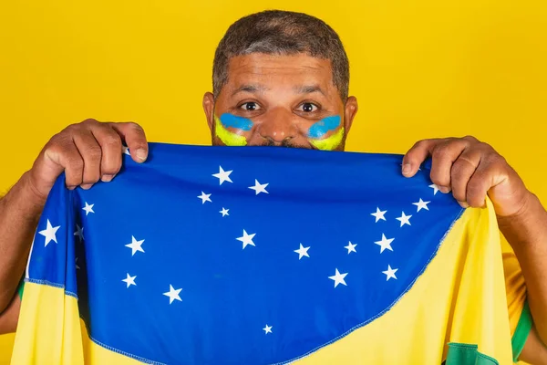 Braziliaanse Zwarte Man Voetbalfan Uit Brazilië Close Foto Het Gezicht — Stockfoto