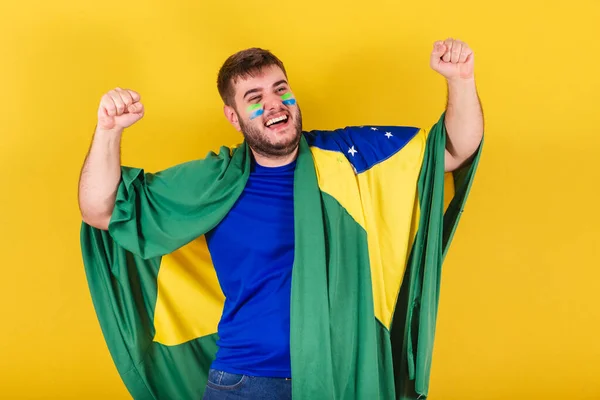 Uomo Caucasico Brasiliano Tifoso Brasiliano Festeggia Vibra Gol Della Sua — Foto Stock
