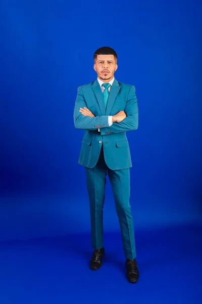Hombre Negro Brasileño Vestido Con Traje Corbata Azul Hombre Negocios — Foto de Stock