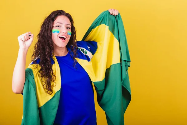 Femme Fan Football Fan Brésilien Coupe Monde Tenant Drapeau Acclamations — Photo