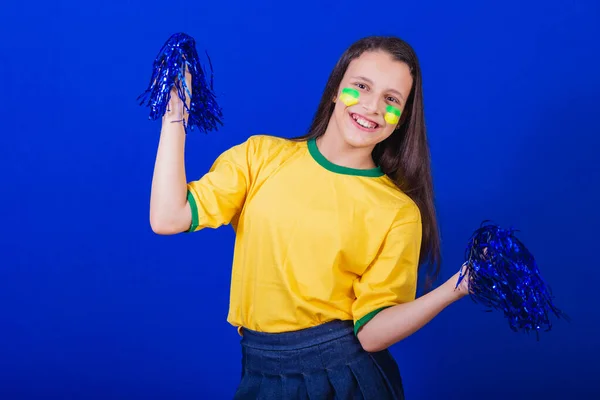 Giovane Ragazza Tifosa Calcio Dal Brasile Tenendo Pompon Cheerleader — Foto Stock