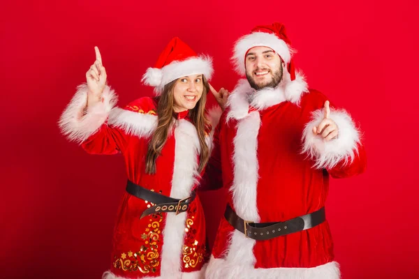 Couple Brésilien Avec Vêtements Noël Père Noël Claus Danse — Photo