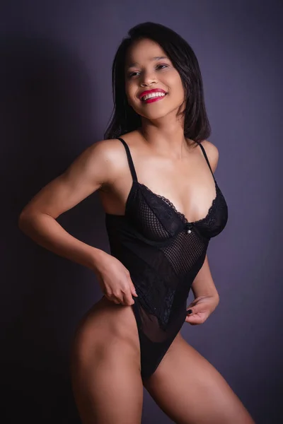 Hermosa Mujer Adulta Joven Del Noreste Brasil Lencería Foto Sexy — Foto de Stock