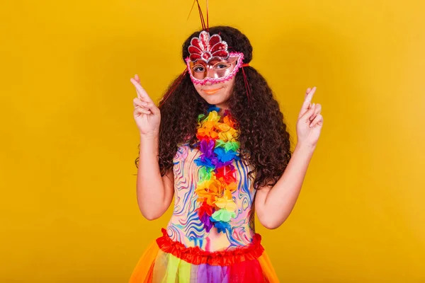 Caucasian Brazilian Girl Dressed Carnival Fingers Crossed Wishing Hoping Hopeful — Stock Photo, Image