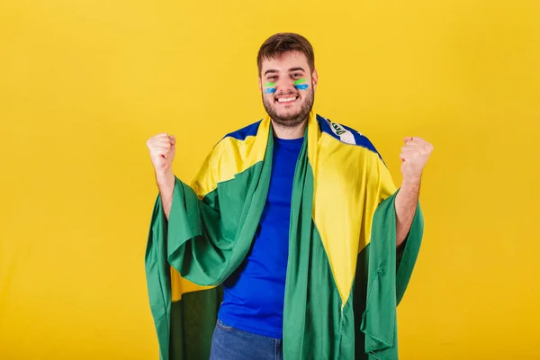 Fehér Férfi Focirajongó Brazíliából Vibráló Rendkívül Boldog Örömteli Bizalomépítés — Stock Fotó