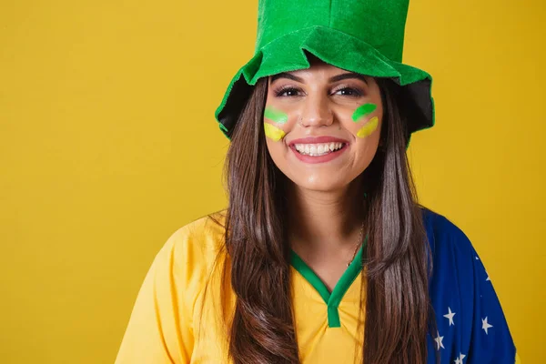 Крупный План Фото Женщина Болельщица Бразилии Кубок Мира 2022 Сосредоточиться — стоковое фото