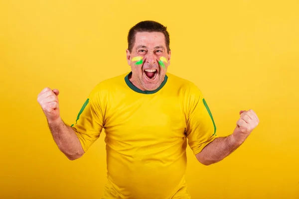 Adult Man Brazil Soccer Fan Celebrating Screaming Goal — Stock Photo, Image