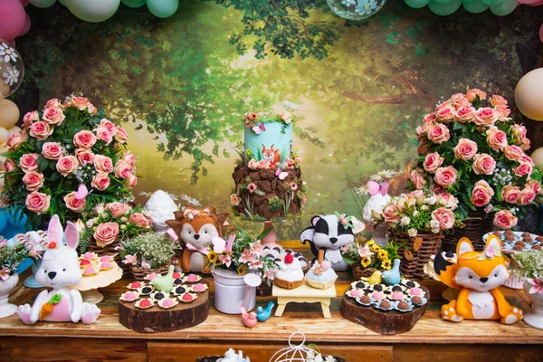 Birthday Themed Children Birthday Table Nature Decoration Events Cute — Stock Photo, Image