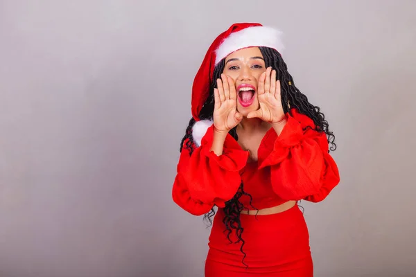 Mujer Negra Brasileña Vistiendo Ropa Navidad Feliz Navidad Sonriendo Gritando — Foto de Stock