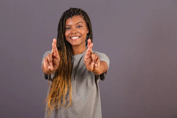Junge Afro Brasilianerin Die Hände Vorn Die Daumen Gedrückt Sich — Stockfoto