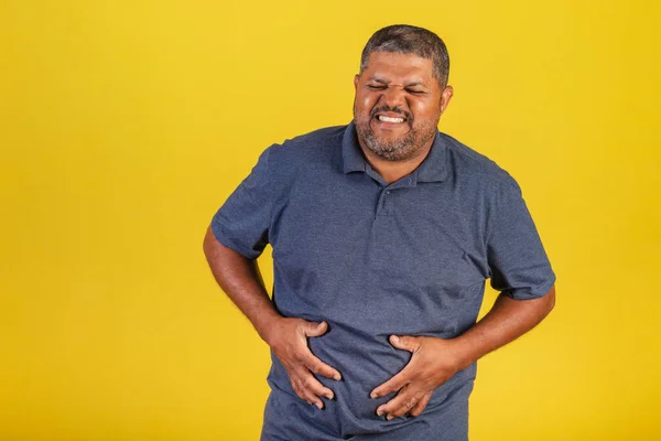 Hombre Negro Brasileño Adulto Con Dolor Estómago Calambres — Foto de Stock