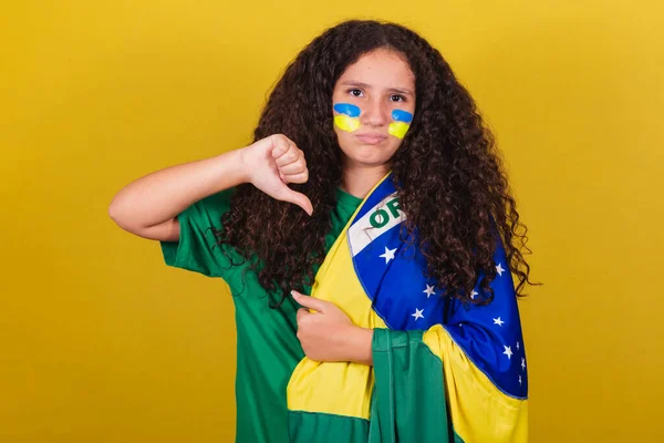 Brazil Fehér Lány Futball Rajongó Rosszallás Hüvelykujj Negatív Szomorú Boldogtalan — Stock Fotó
