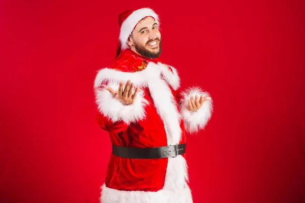 Brazilský Muž Oblečený Santa Claus Oblečení Zvoucí Rukama Přijít — Stock fotografie