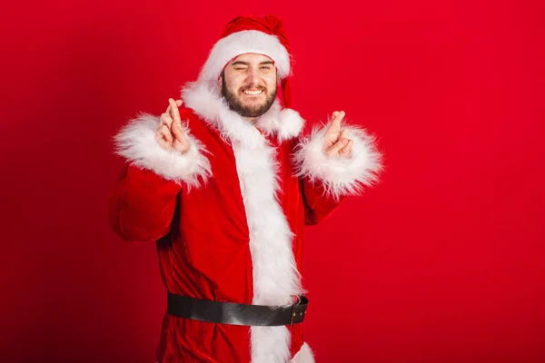 Biały Brazylijczyk Ubrany Świąteczny Strój Święty Mikołaj Szczęście Doping Pragnienie — Zdjęcie stockowe