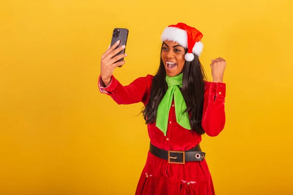 Beautiful Black Brazilian Woman Dressed Christmas Clothes Santa Claus Smartphone — Stock Photo, Image