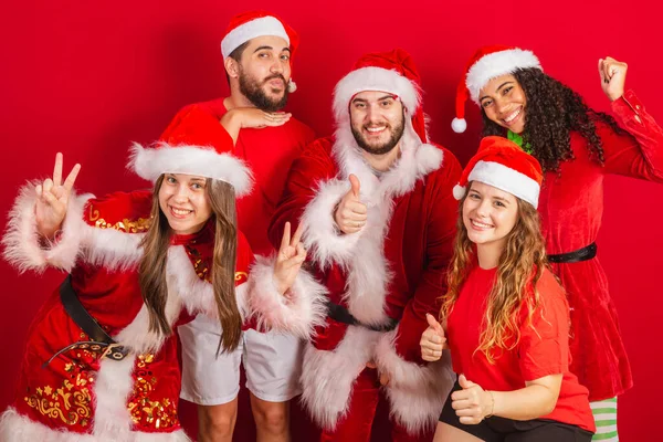 Brezilya Arkadaşlar Noel Kıyafetleri Noel Baba Noel Kutlaması — Stok fotoğraf