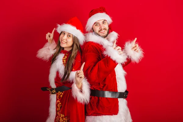 Couple Brésilien Avec Vêtements Noël Père Noël Claus Danse — Photo