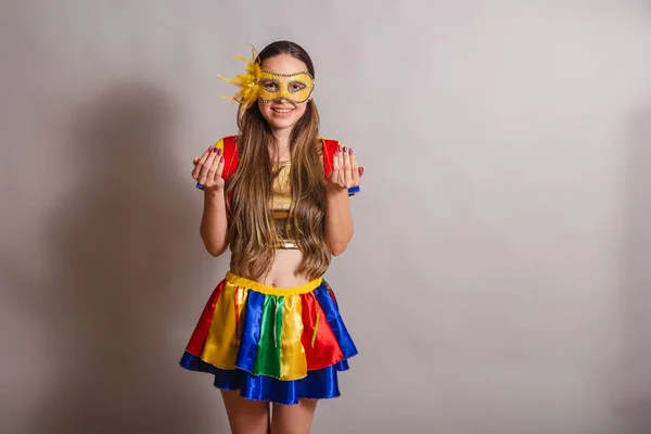 Mulher Brasileira Bonita Caucasiana Vestindo Frevo Roupas Carnaval Usando Máscara — Fotografia de Stock
