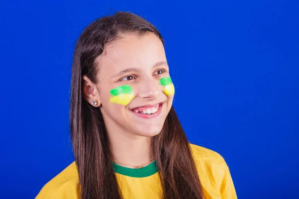 Νεαρή Κοπέλα Οπαδός Του Ποδοσφαίρου Από Βραζιλία Κοντινό Πλάνο Φωτογραφία — Φωτογραφία Αρχείου