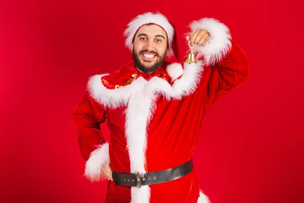 Brazilský Muž Oblečený Santa Claus Oblečení Drží Vánoční Zvon — Stock fotografie