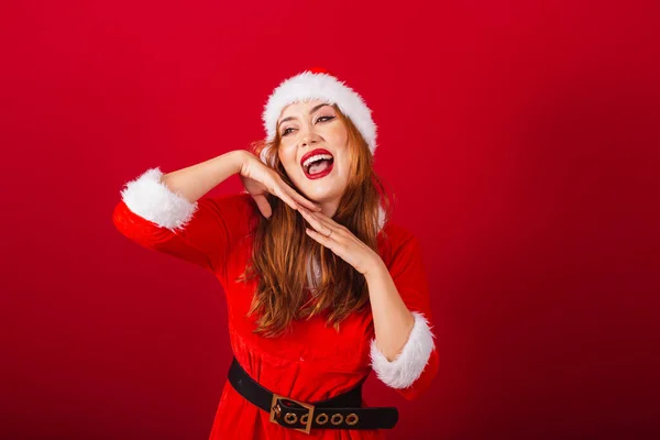 Krásná Brazilská Rusovlasá Žena Oblečená Vánočním Oblečení Santa Claus Dělat — Stock fotografie