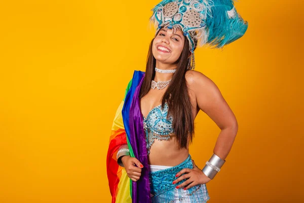 Piękna Brazylijska Kobieta Niebieską Karnawałową Odzieżą Piórkiem Korony Karnawałowa Królowa — Zdjęcie stockowe