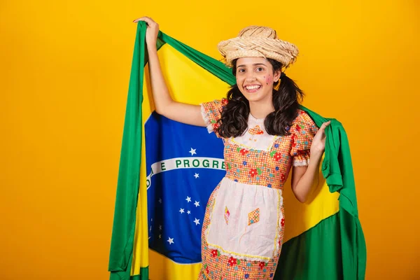Braziliaanse Vrouw Met Kleding Van Festa Junina Met Vlag Van — Stockfoto