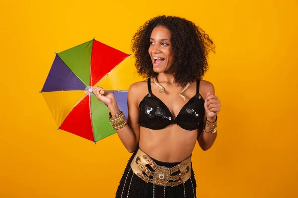 Beautiful Black Brazilian Woman Cleopatra Carnival Clothes Holding Colorful Umbrella — Stock Photo, Image