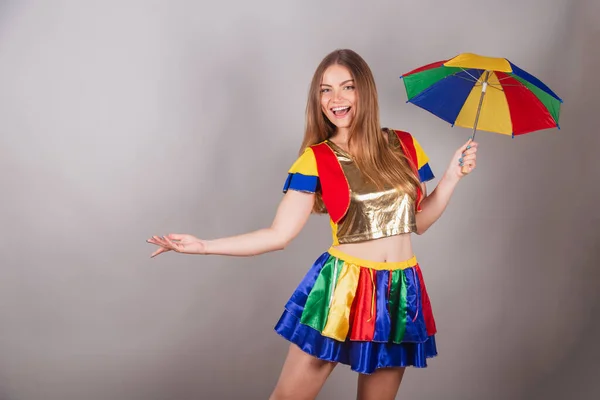 Brasilianische Blonde Frau Frevo Kleidung Karneval Mit Buntem Frevo Regenschirm — Stockfoto