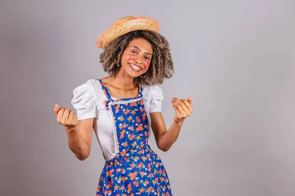 Junge Schwarze Brasilianerin Landkleidung Gekleidet Für Die Festa Junina Johannisfest — Stockfoto