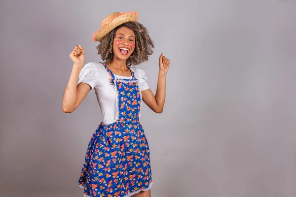 Junge Schwarze Brasilianerin Landkleidung Gekleidet Für Die Festa Junina Johannisfest — Stockfoto