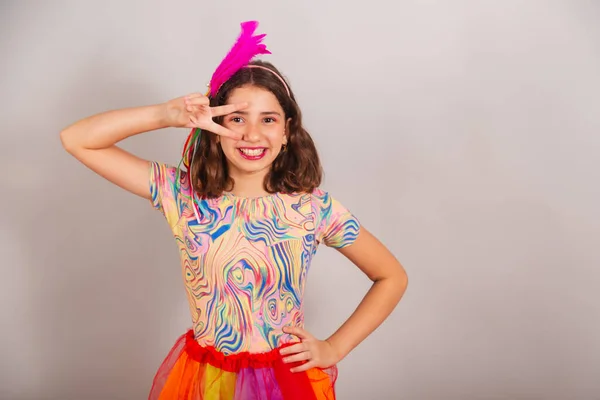 Criança Brasileira Menina Vestida Com Roupa Carnaval Posar Para Selfie — Fotografia de Stock
