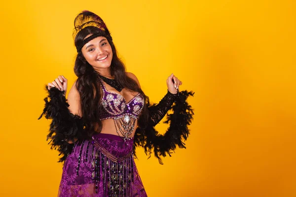 Brazylijka Ubrana Karnawał Tańce Imprezy — Zdjęcie stockowe