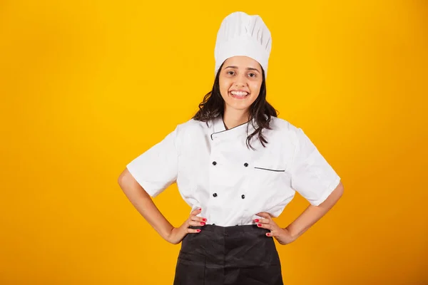 Femme Brésilienne Chef Cuisinier Avec Les Mains Sur Les Hanches — Photo