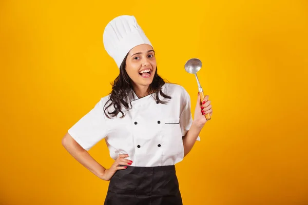 Femme Brésilienne Chef Cuisinier Tenant Louche Cuisine — Photo