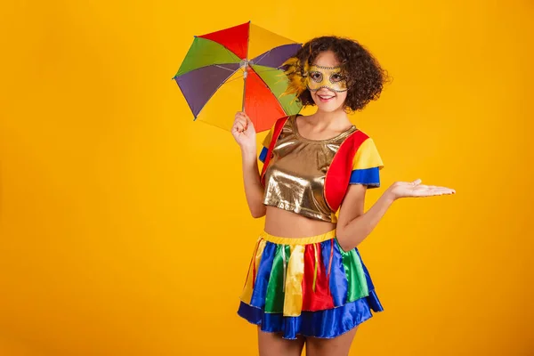 Beautiful Brazilian Woman Dressed Frevo Clothes Dressed Carnival Using Colorful — Stock Photo, Image