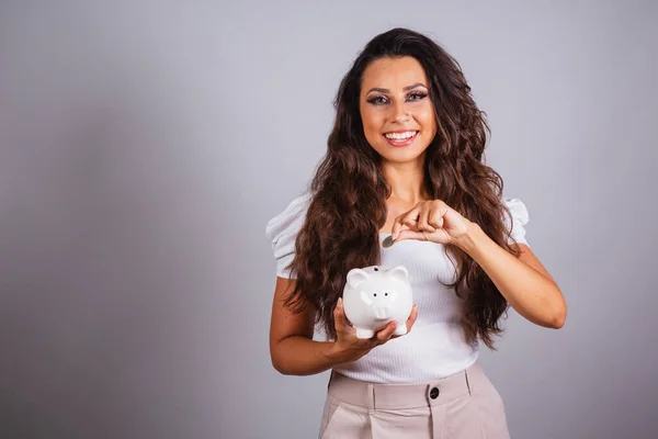 Brazilian Woman Brown Hair Holding Piggy Bank Coin Finance Pension — Stock Photo, Image
