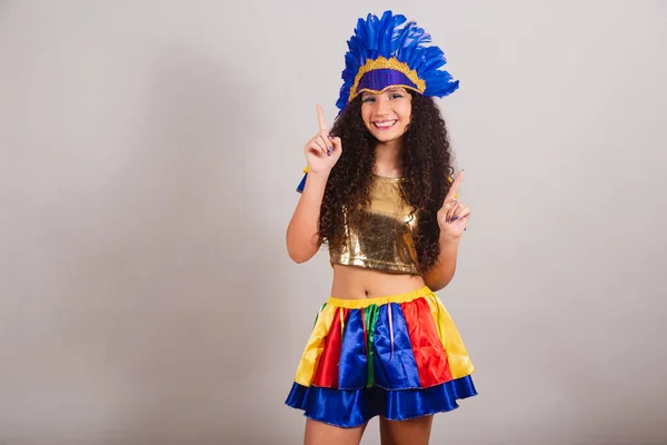 Mladá Dívka Brazilka Frevo Oblečením Karneval Tanec — Stock fotografie