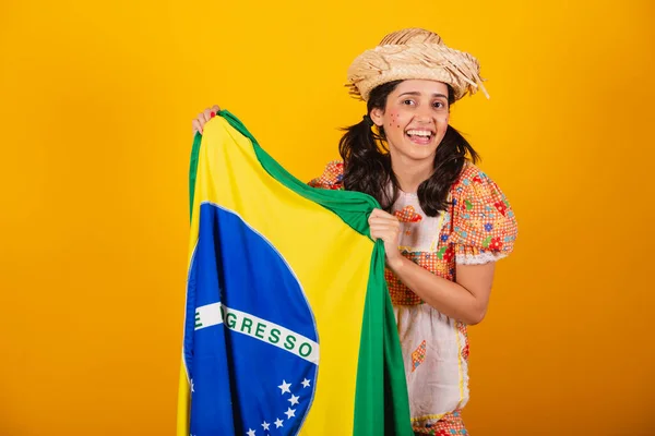 Donna Brasiliana Con Abiti Festa Junina Con Bandiera Del Brasile — Foto Stock