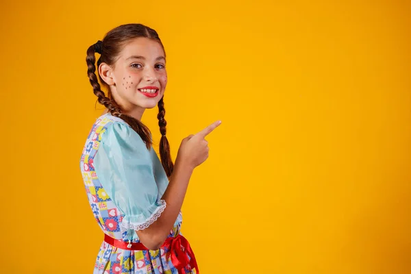 Dziecko Typowych Ubraniach Słynnego Brazylijskiego Party Nazwie Festa — Zdjęcie stockowe
