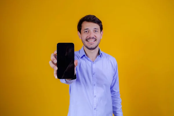 Knappe Man Met Mobiele Telefoon Handen — Stockfoto