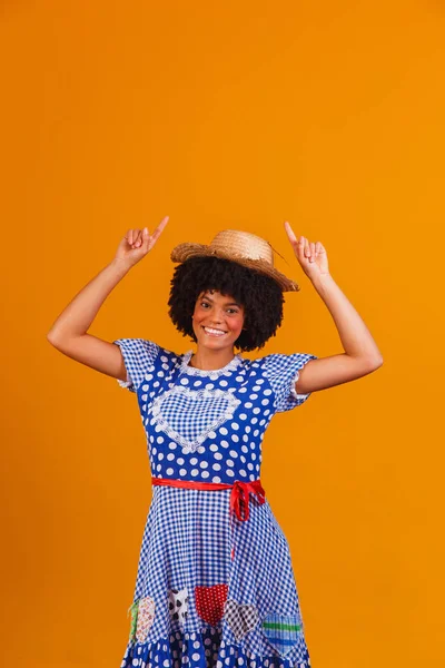 Mujer Afro Brasileña Vestida Con Ropa Típica Para Festa Junina — Foto de Stock