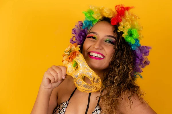Schöne Afro Frau Für Den Karneval Gekleidet — Stockfoto