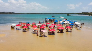 Natal, Rio Grande do Norte, Brezilya - 12 Mart 2021: Tibau do sul 'deki Lagoa de guararas