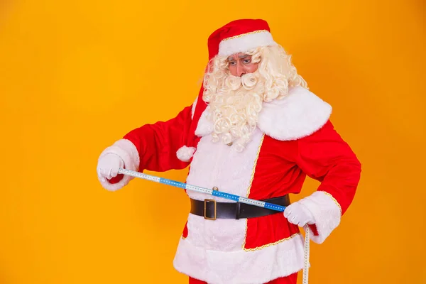Santa Claus Comenzando Dieta Midiendo Vientre — Foto de Stock